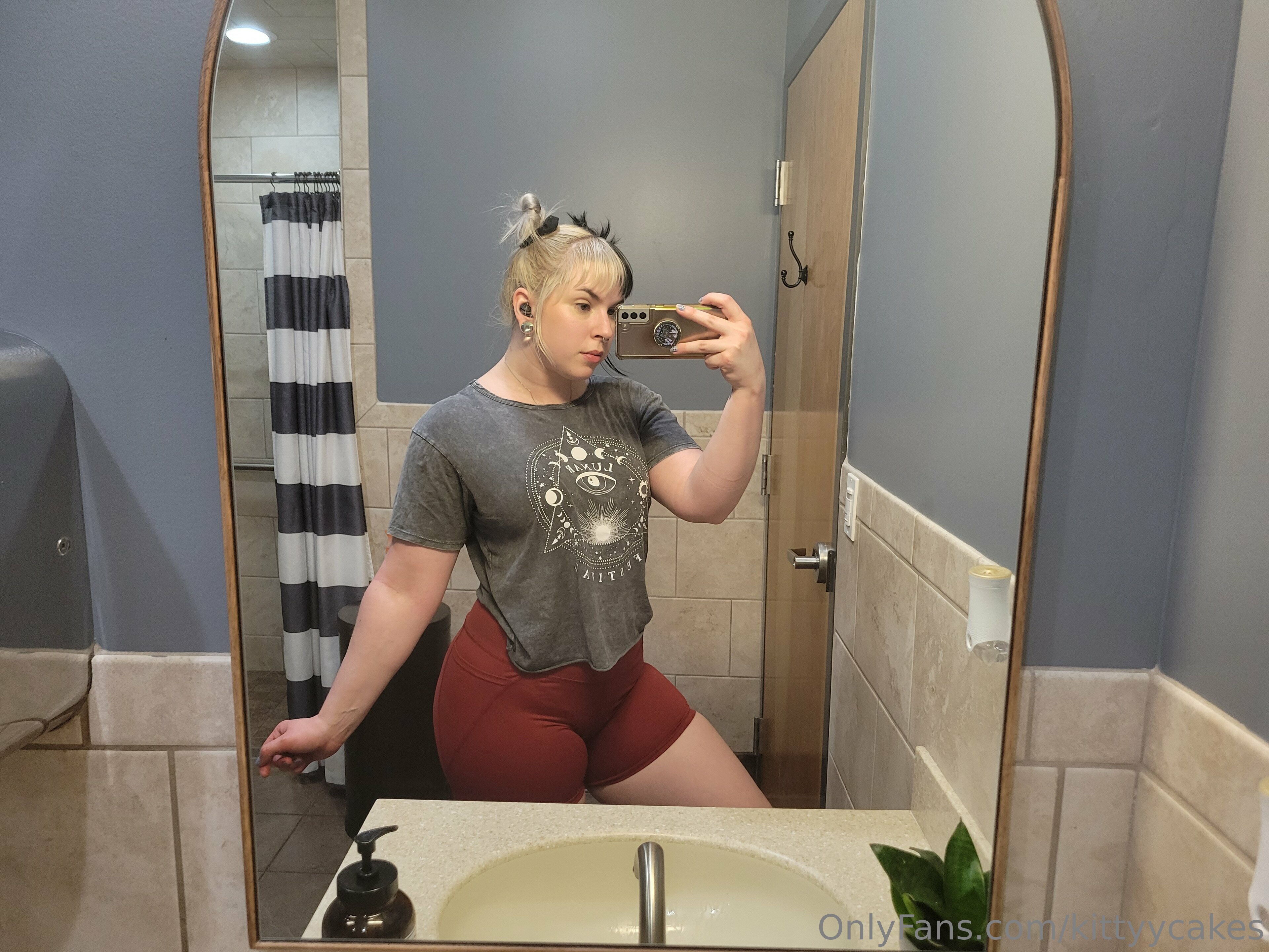 Leaked kittyycakes Nude Leaks Onlyfans Leaked kittyycakes Nude Leaks Onlyfans