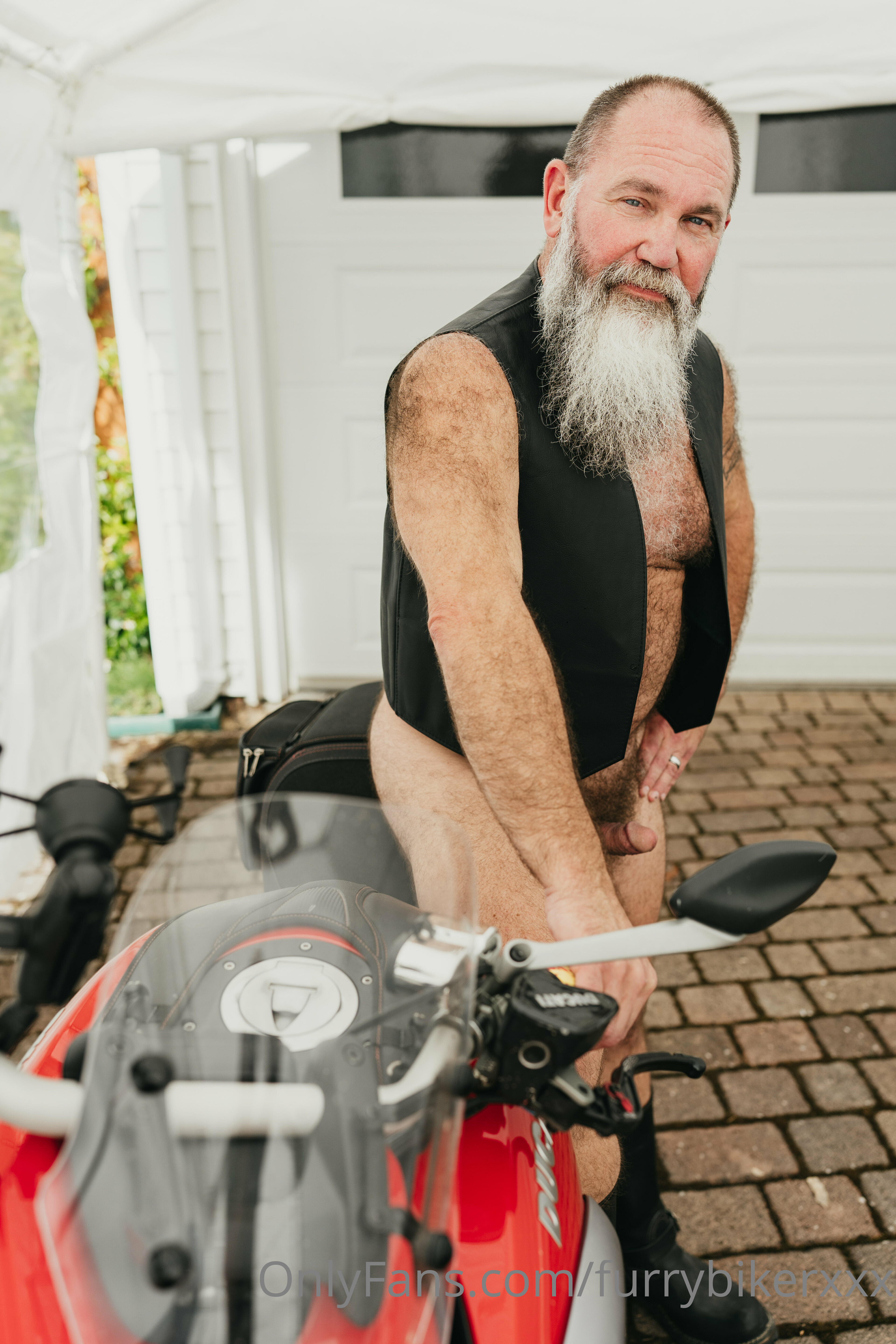 Leaked furrybikerxxx Nude Leaks Onlyfans Leaked furrybikerxxx Nude Leaks Onlyfans