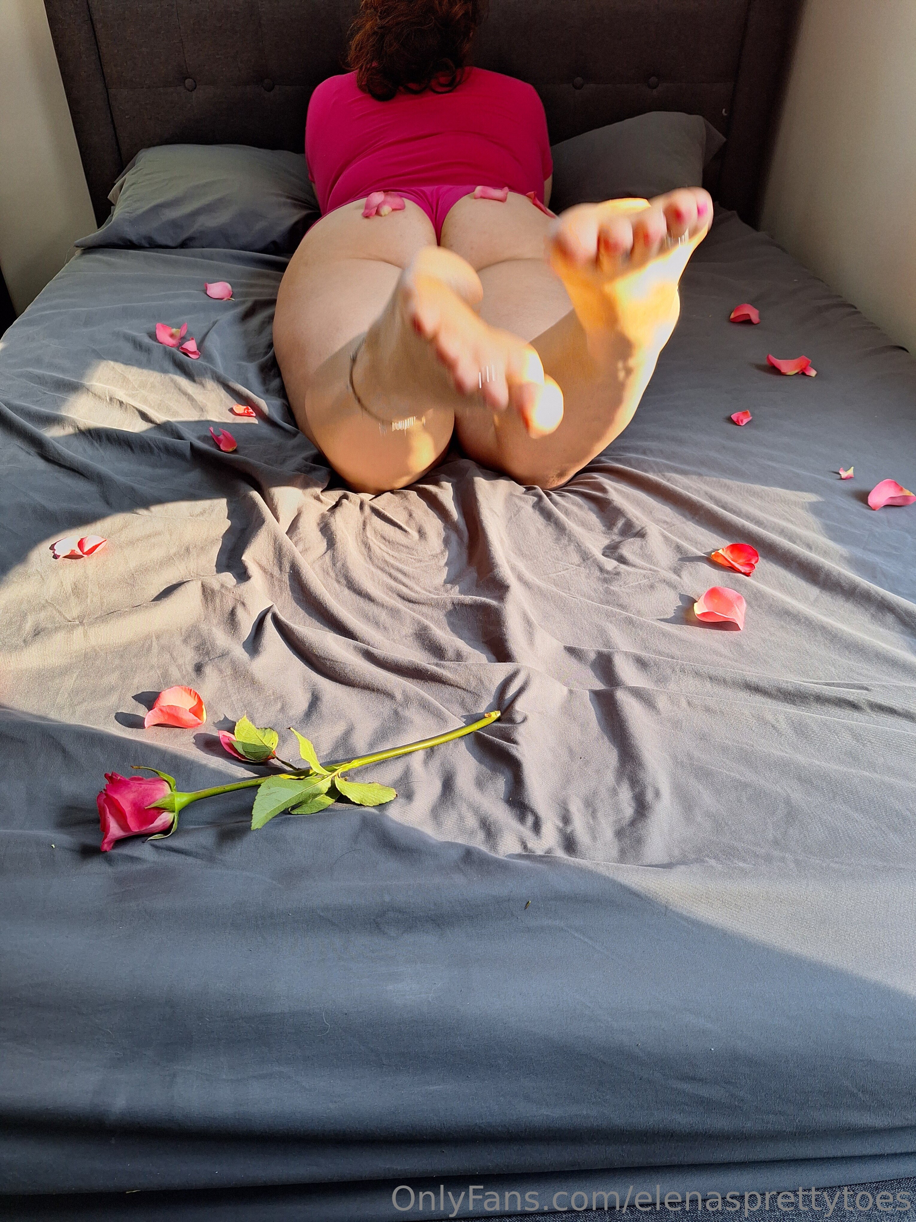 Leaked elenasprettytoes Nude Leaks Onlyfans Leaked elenasprettytoes Nude Leaks Onlyfans