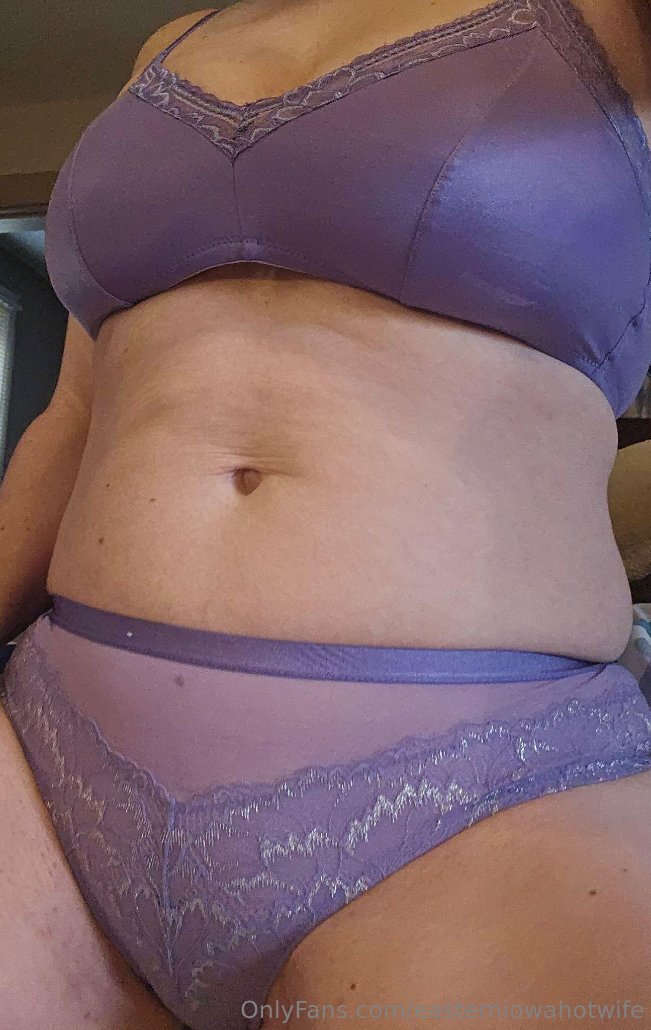Leaked easterniowahotwife Nude Leaks Onlyfans Leaked easterniowahotwife Nude Leaks Onlyfans