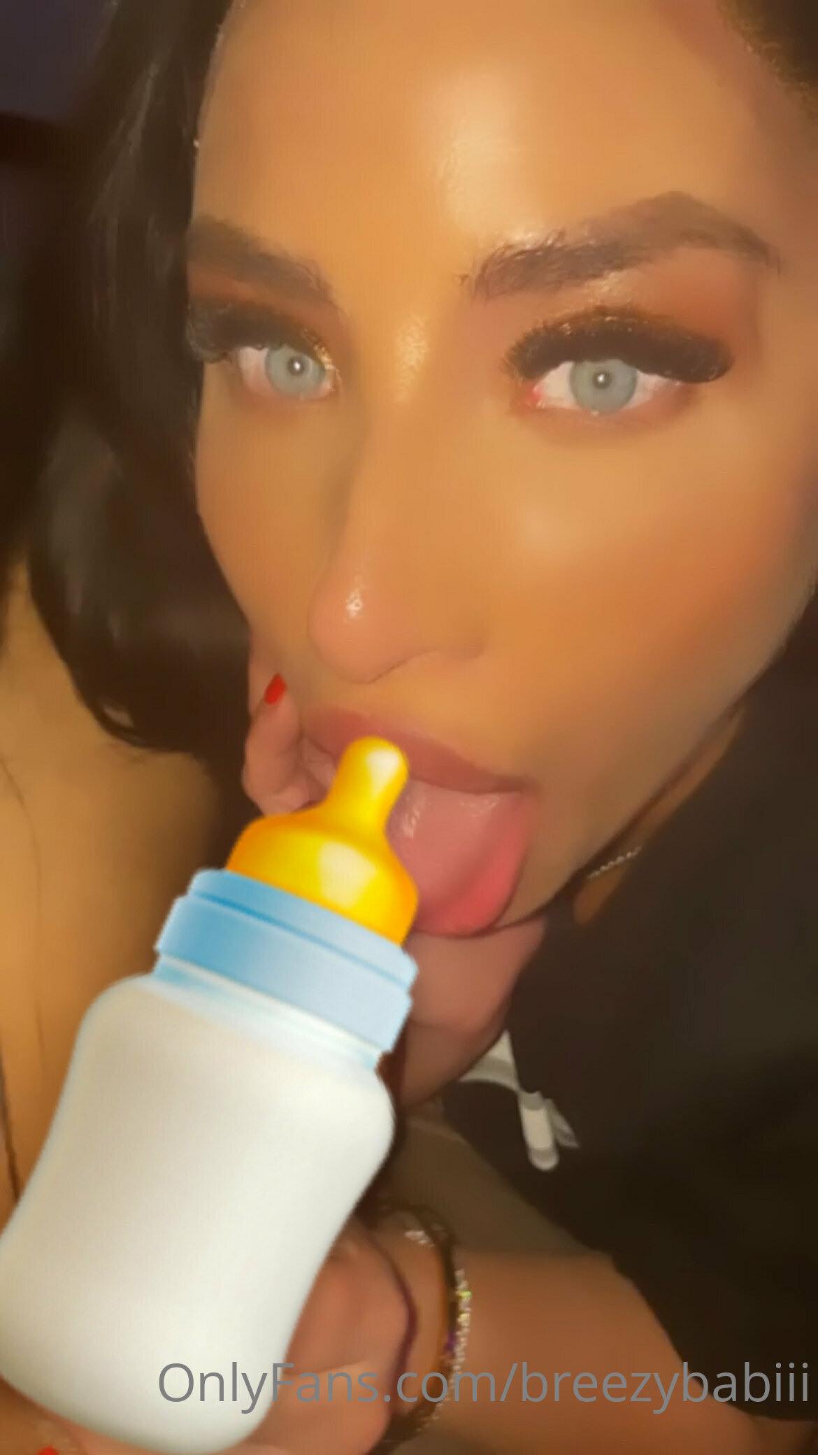 Leaked breezybabiii Nude Leaks Onlyfans Leaked breezybabiii Nude Leaks Onlyfans