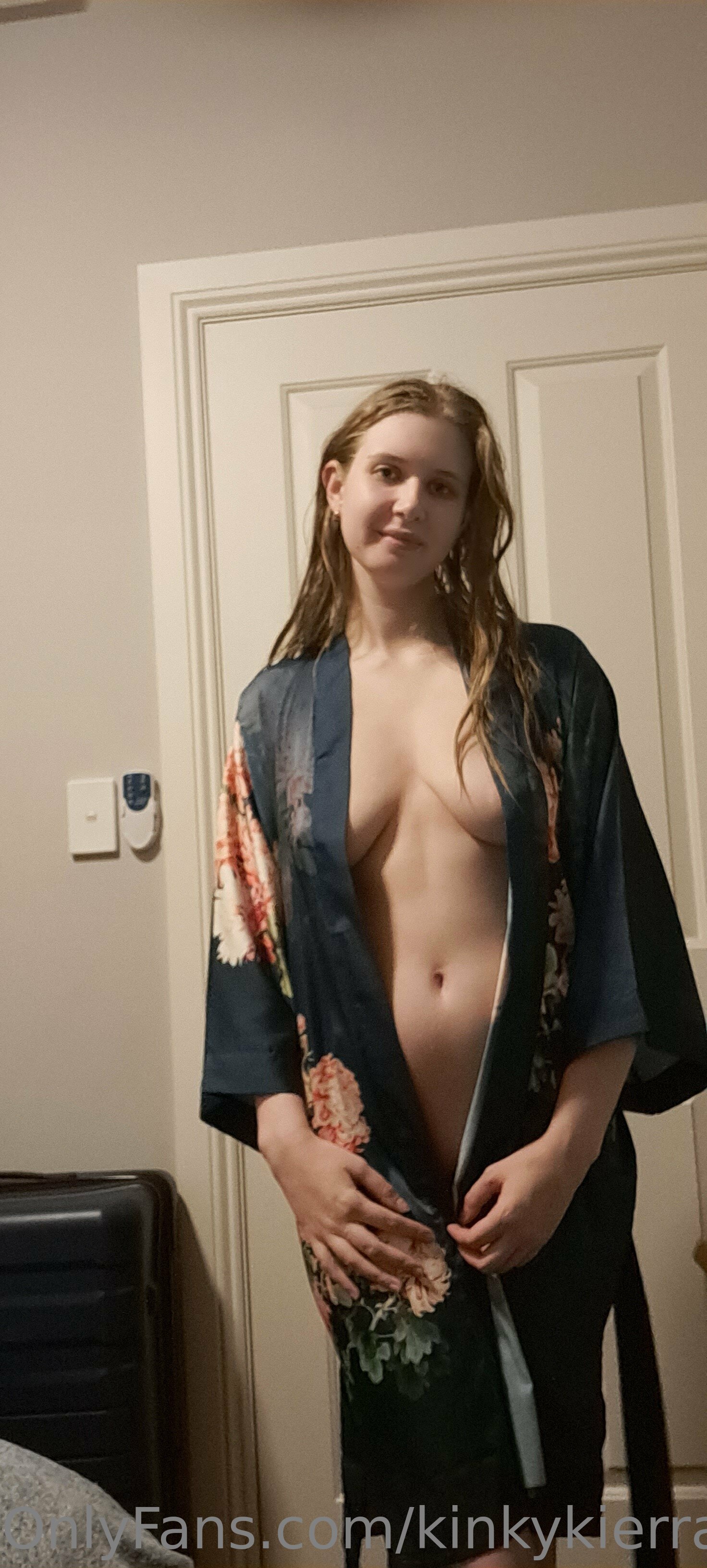 Leaked kinkykierra97 Nude Leaks Onlyfans Leaked kinkykierra97 Nude Leaks Onlyfans