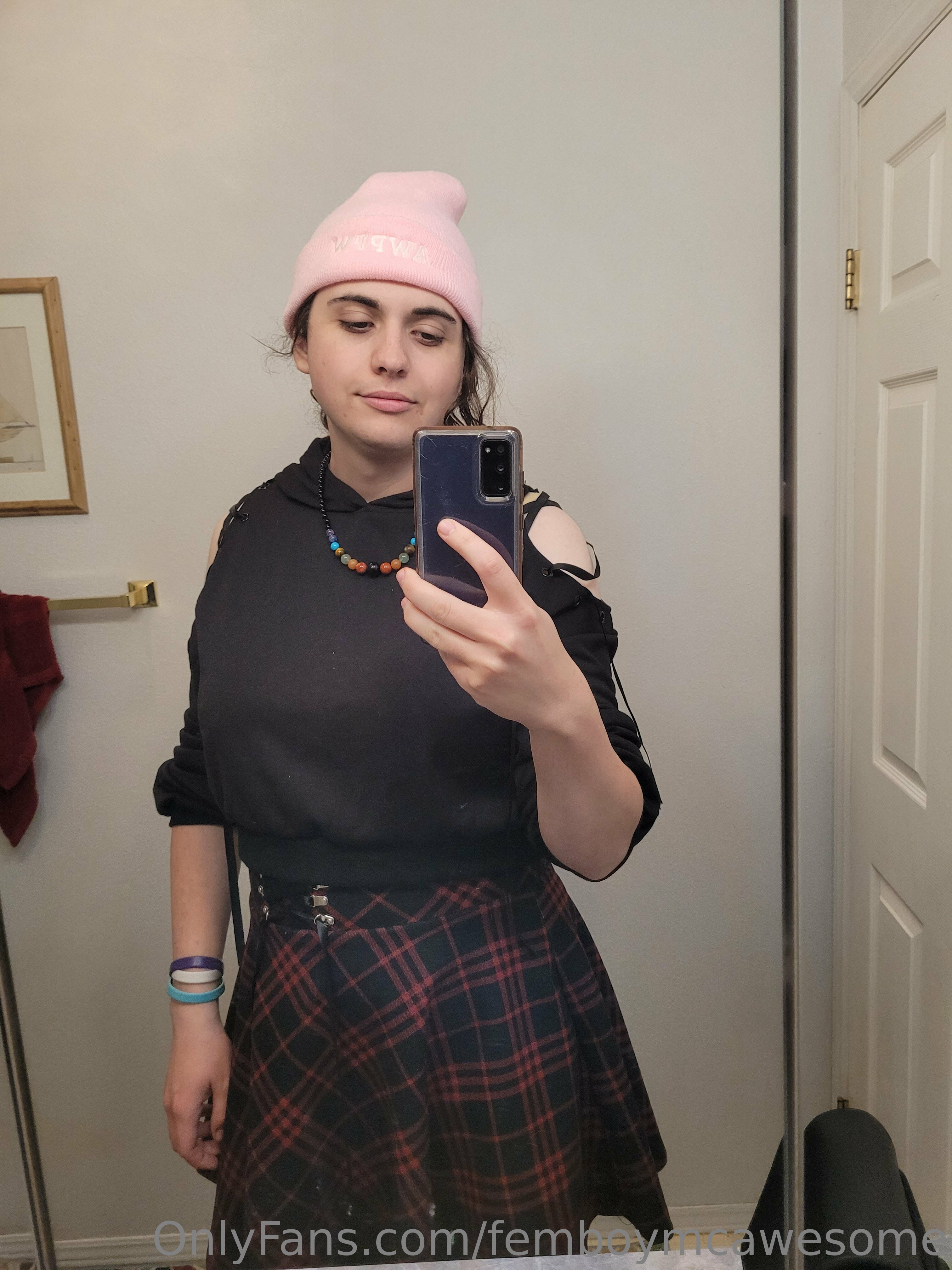Leaked femgirlmcawesome Nude Leaks Onlyfans Leaked femgirlmcawesome Nude Leaks Onlyfans