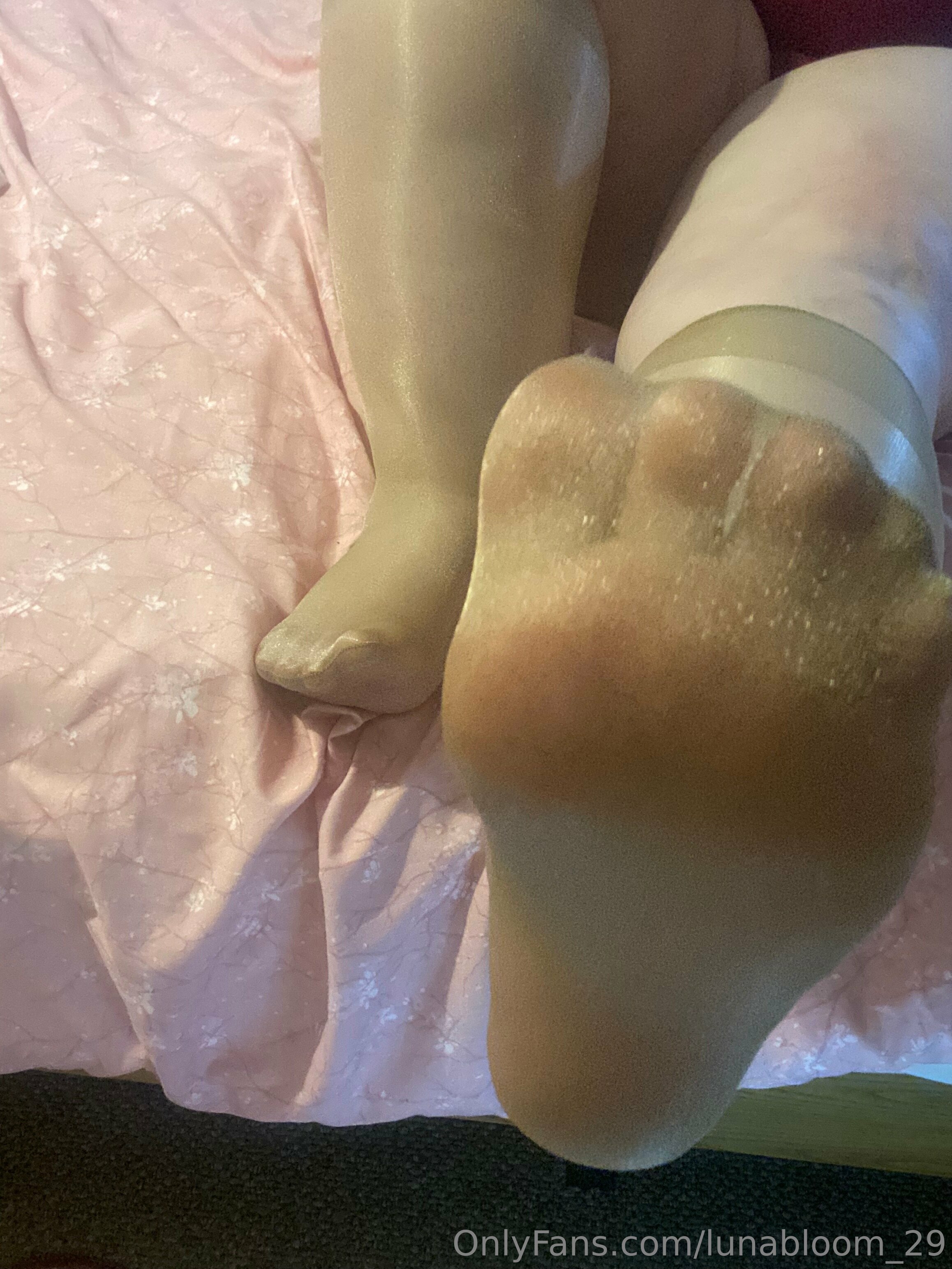 Leaked lunabloom_29 Nude Leaks Onlyfans Leaked lunabloom_29 Nude Leaks Onlyfans