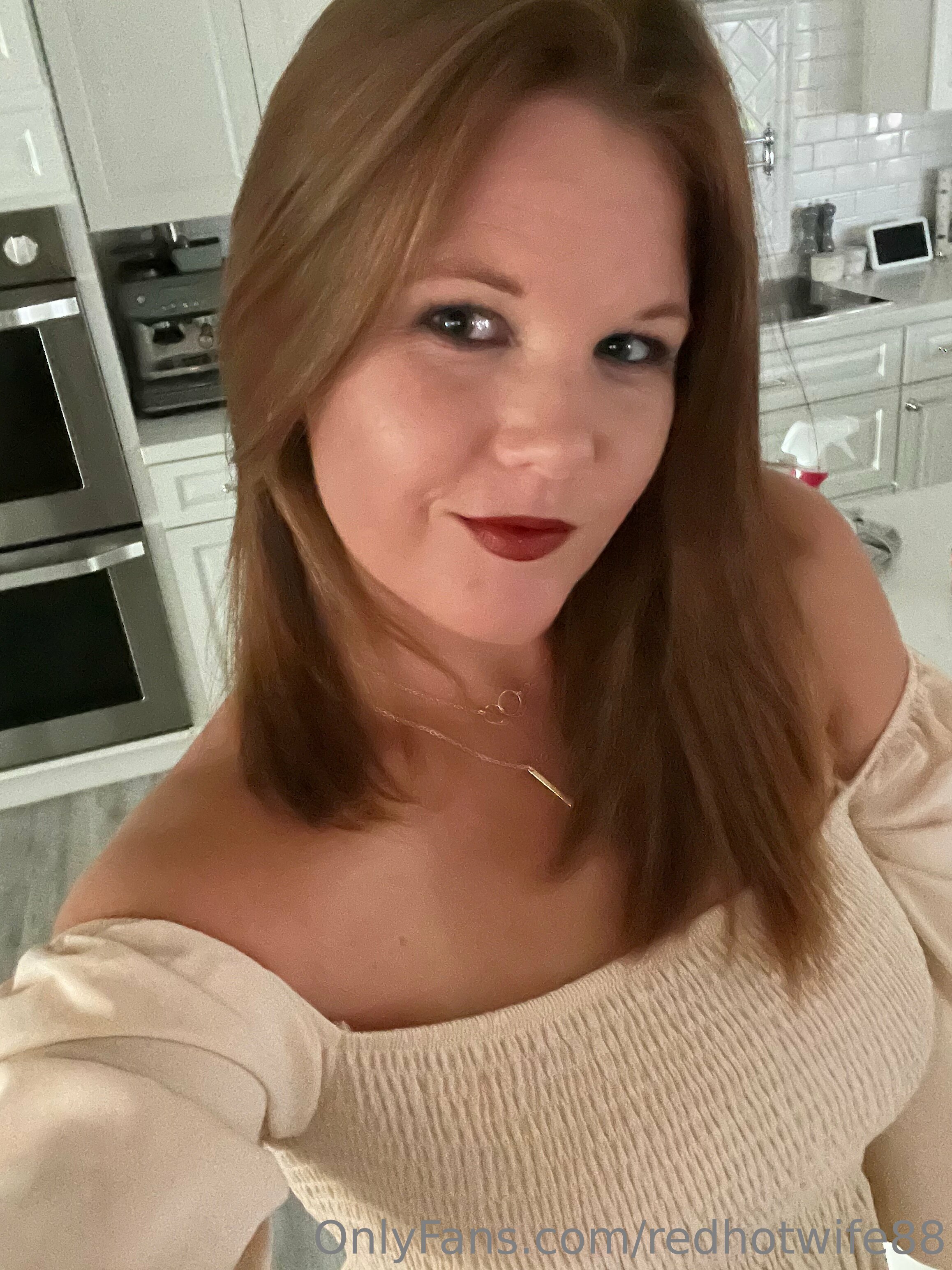 Leaked redhotwife88 Nude Leaks Onlyfans Leaked redhotwife88 Nude Leaks Onlyfans