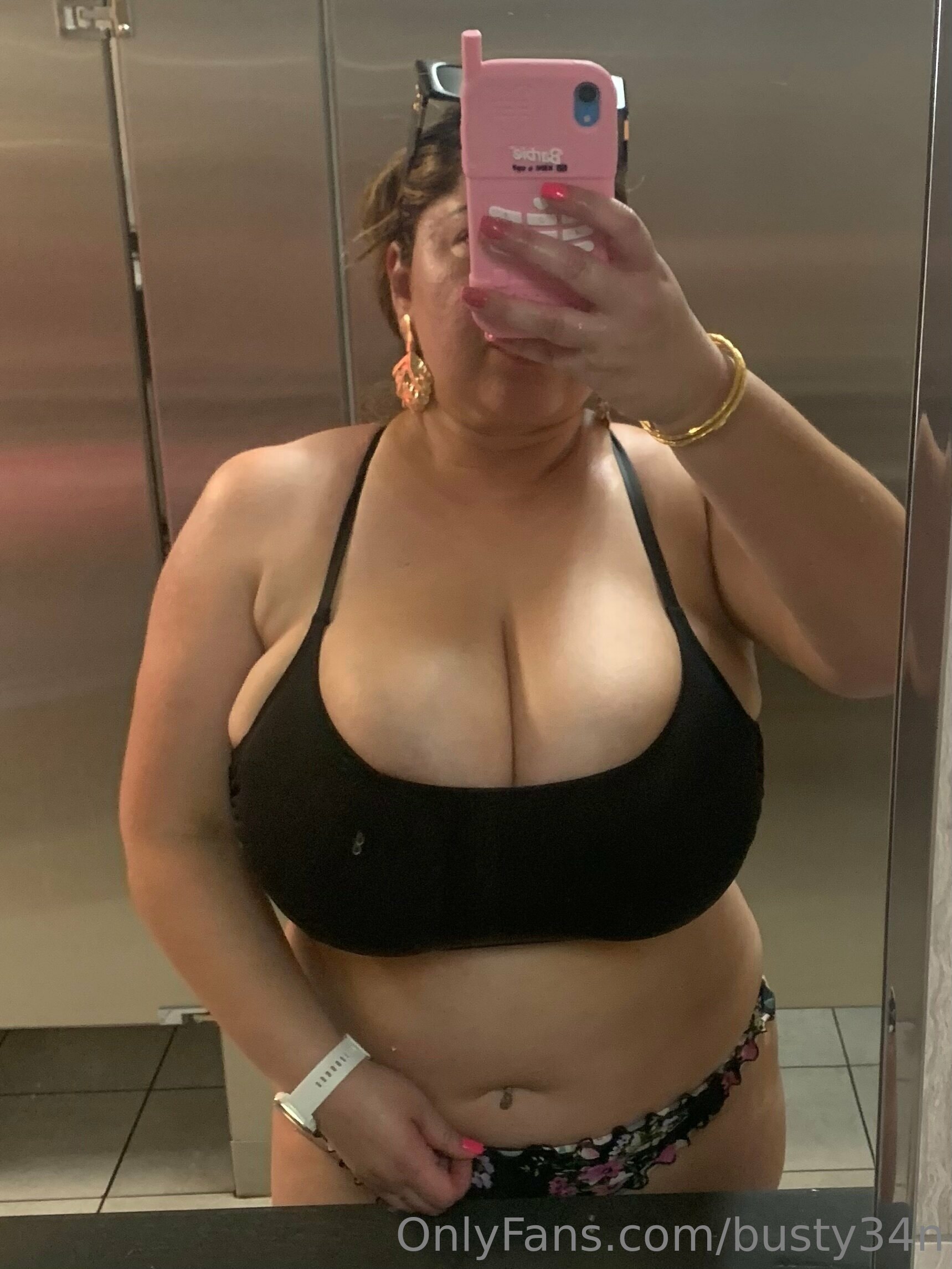 Leaked busty34n Nude Leaks Onlyfans Leaked busty34n Nude Leaks Onlyfans