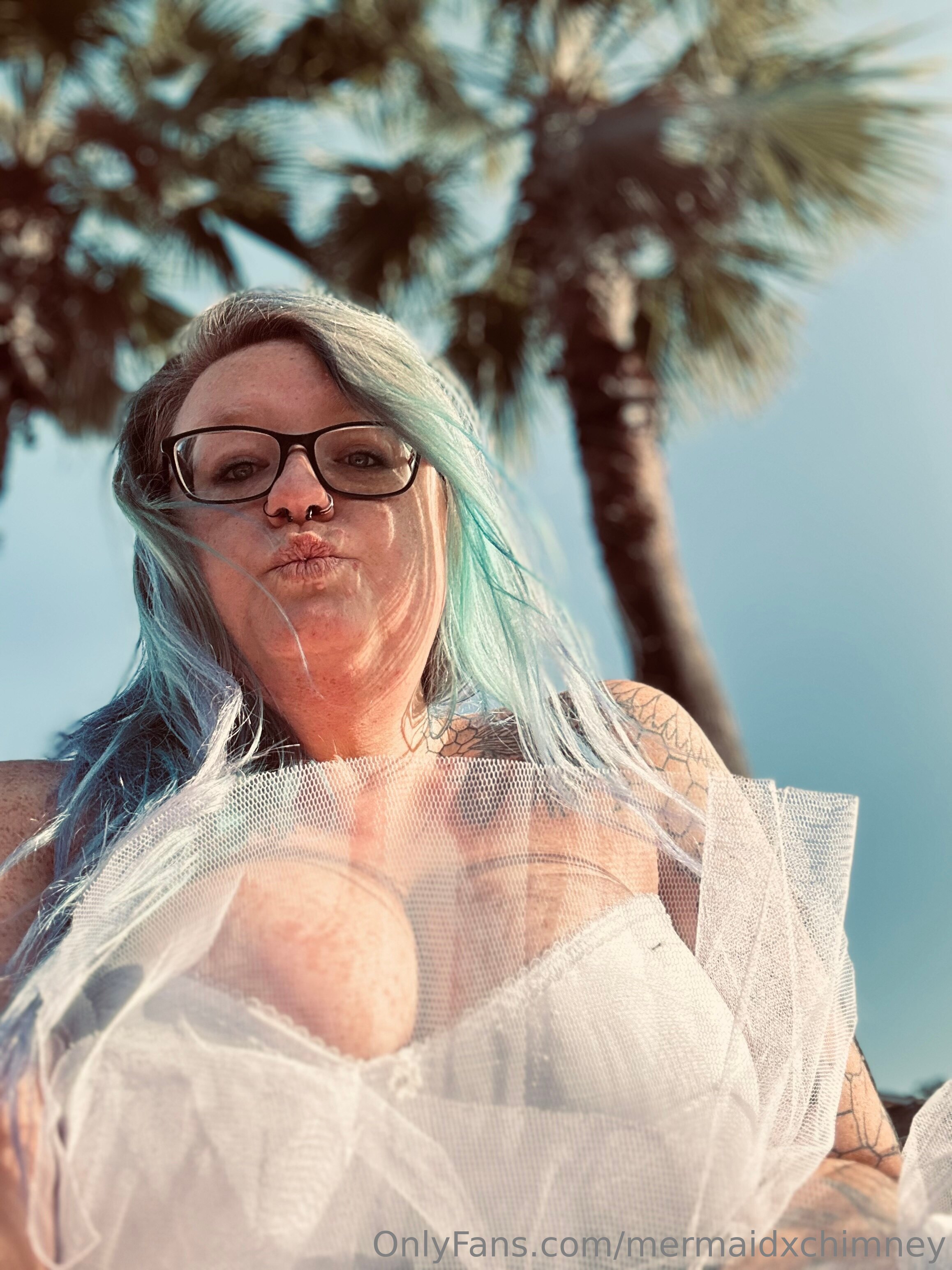 Leaked mermaidxchimney Nude Leaks Onlyfans Leaked mermaidxchimney Nude Leaks Onlyfans
