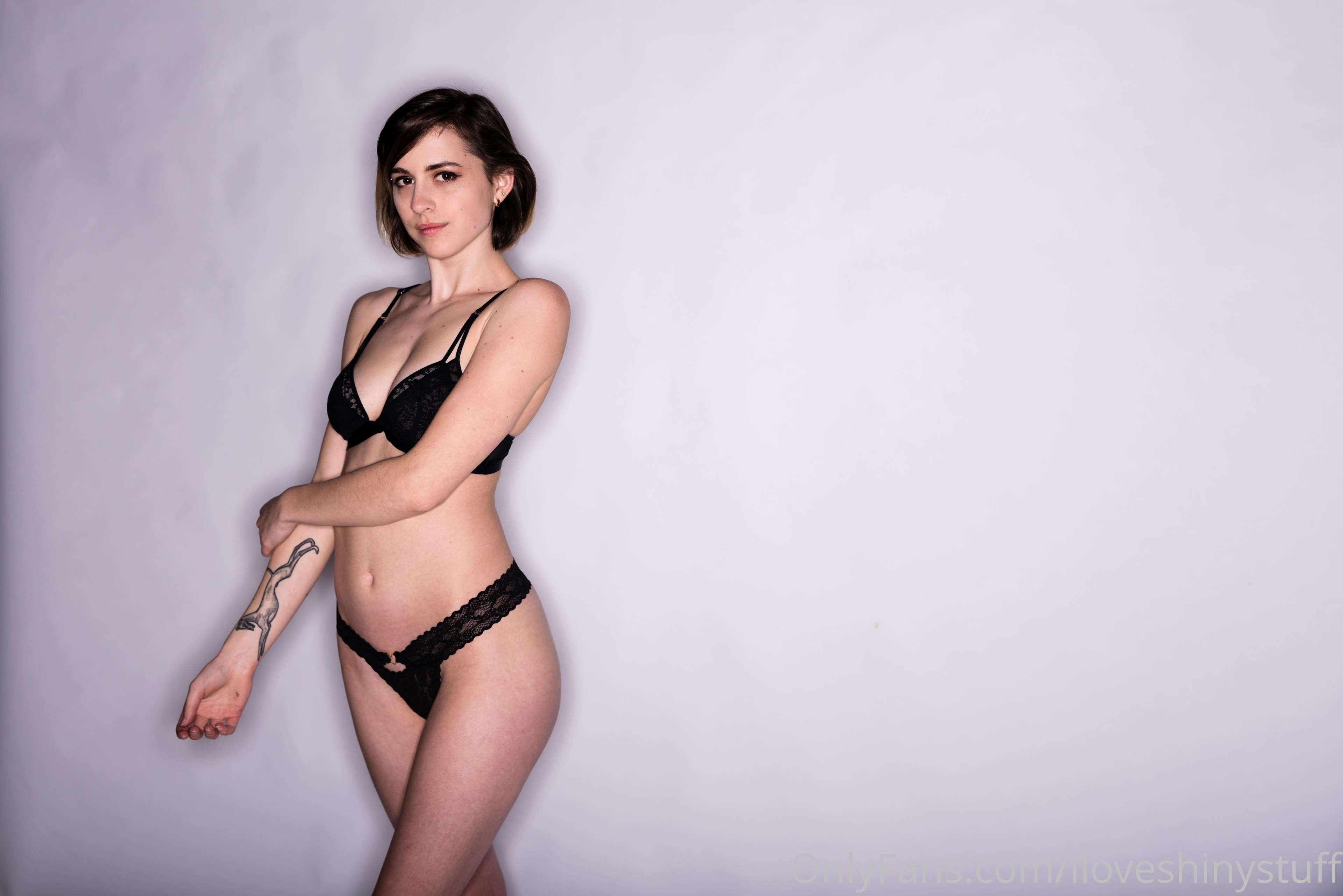 Leaked iloveshinystuff Nude Leaks Onlyfans Leaked iloveshinystuff Nude Leaks Onlyfans