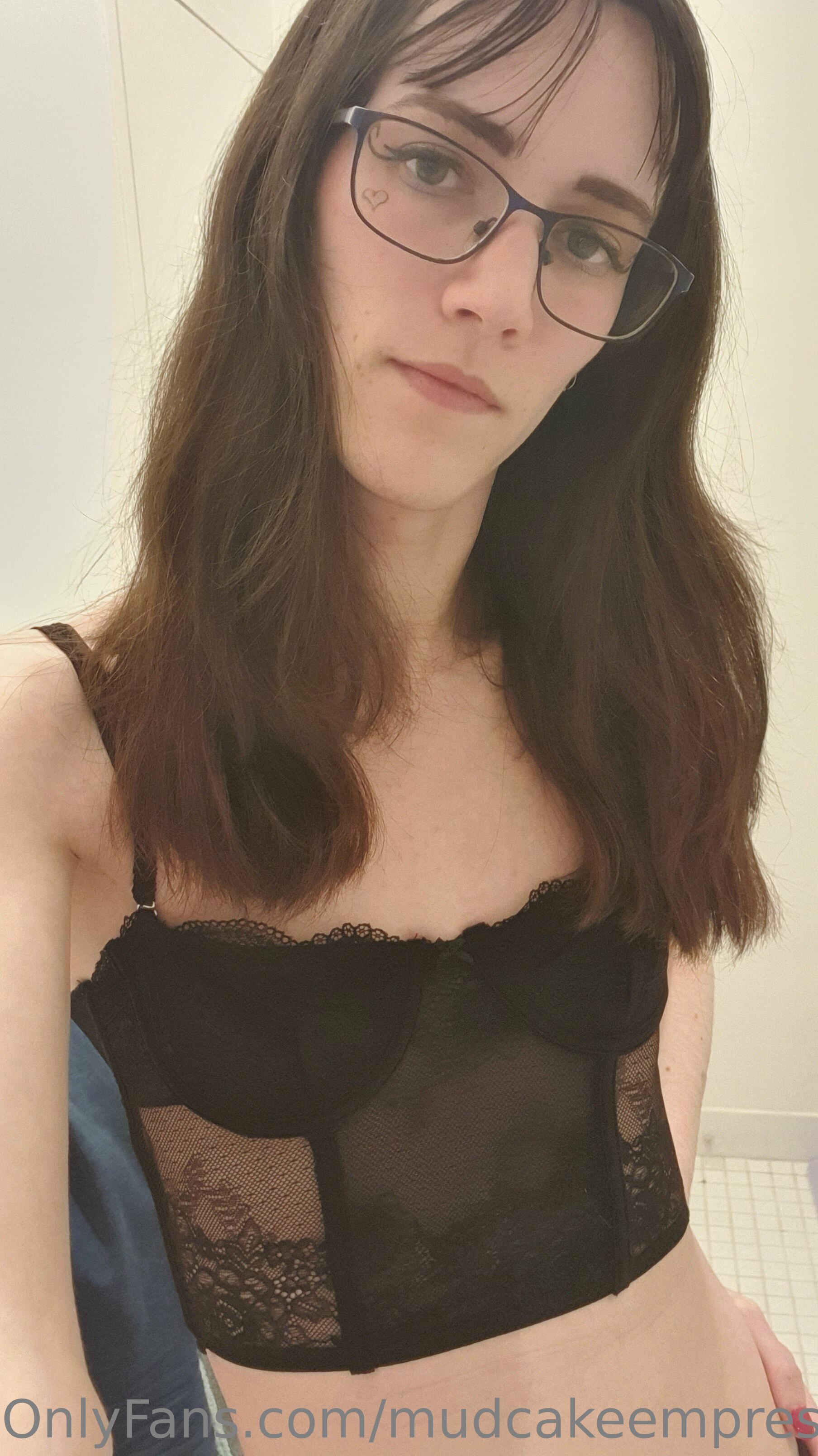 Leaked mudcakeempress Nude Leaks Onlyfans Leaked mudcakeempress Nude Leaks Onlyfans