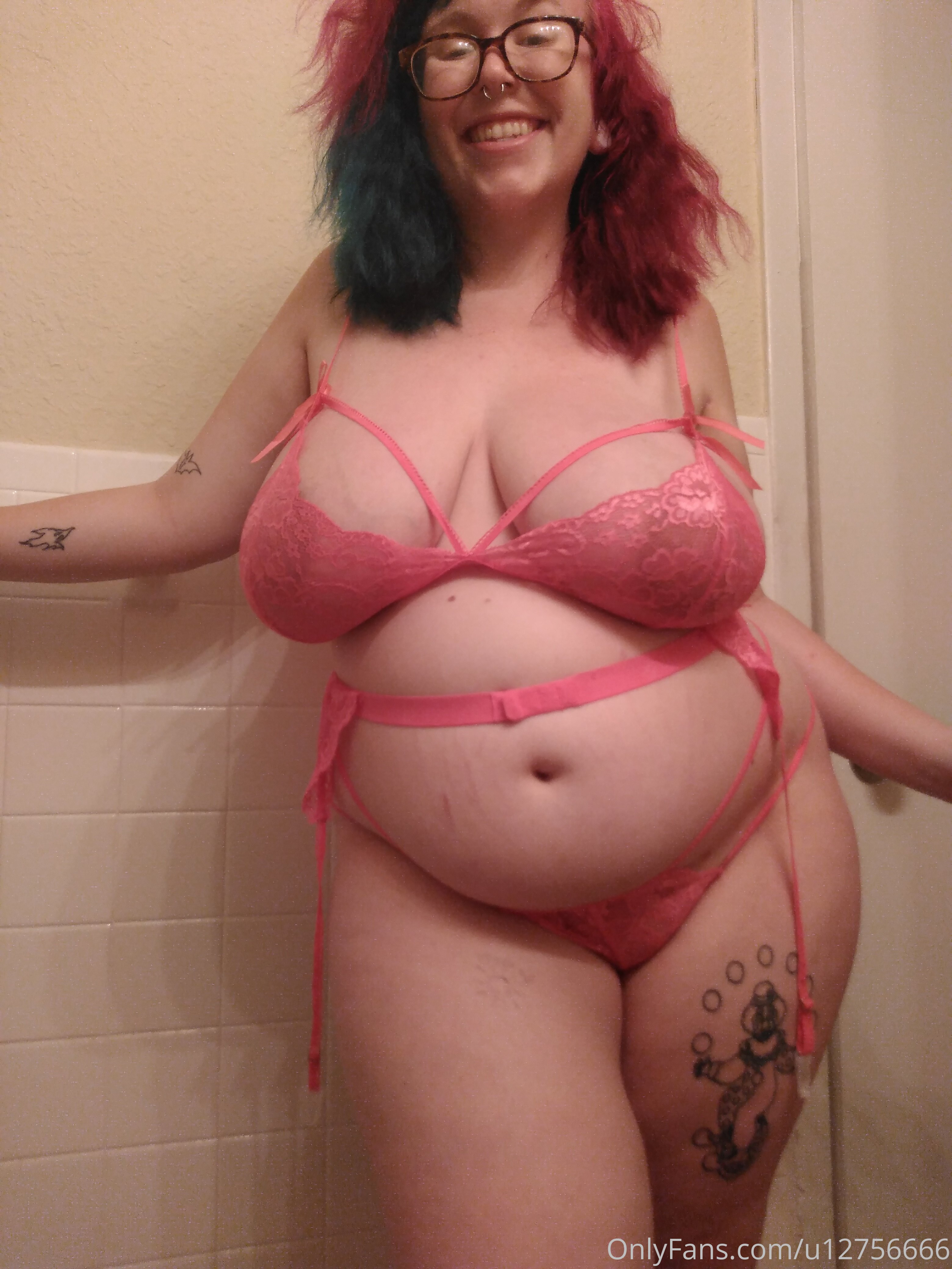 Leaked bigbuttzee Nude Leaks Onlyfans Leaked bigbuttzee Nude Leaks Onlyfans