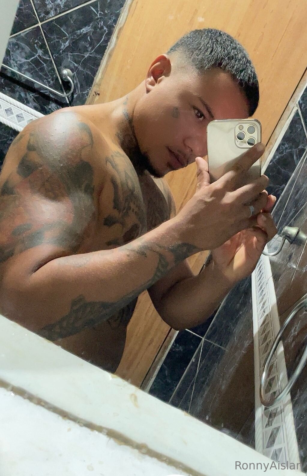 Leaked ronnyaislan Nude Leaks Onlyfans Leaked ronnyaislan Nude Leaks Onlyfans