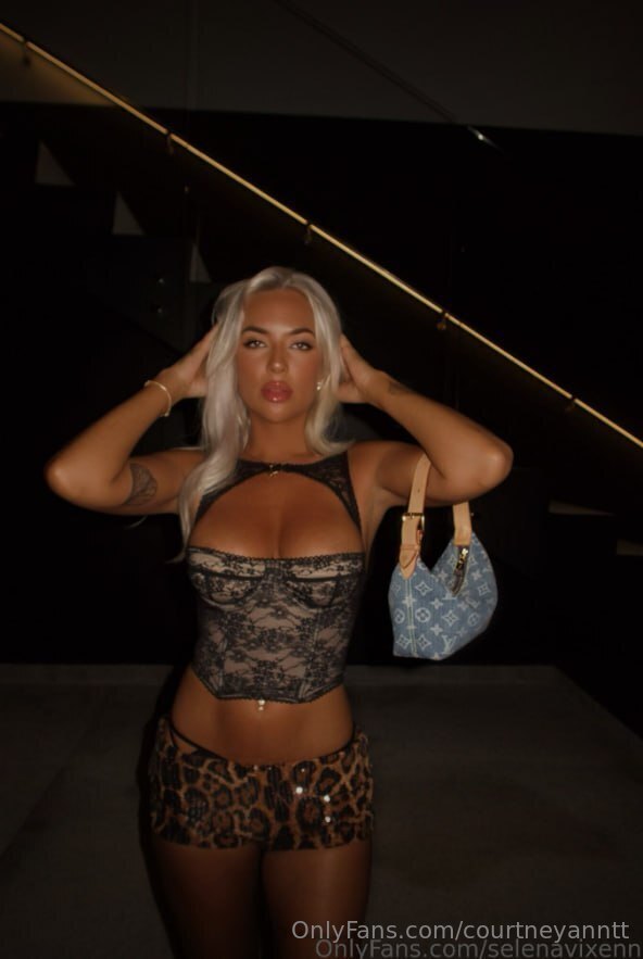 Leaked courtneyanntt Nude Leaks Onlyfans Leaked courtneyanntt Nude Leaks Onlyfans