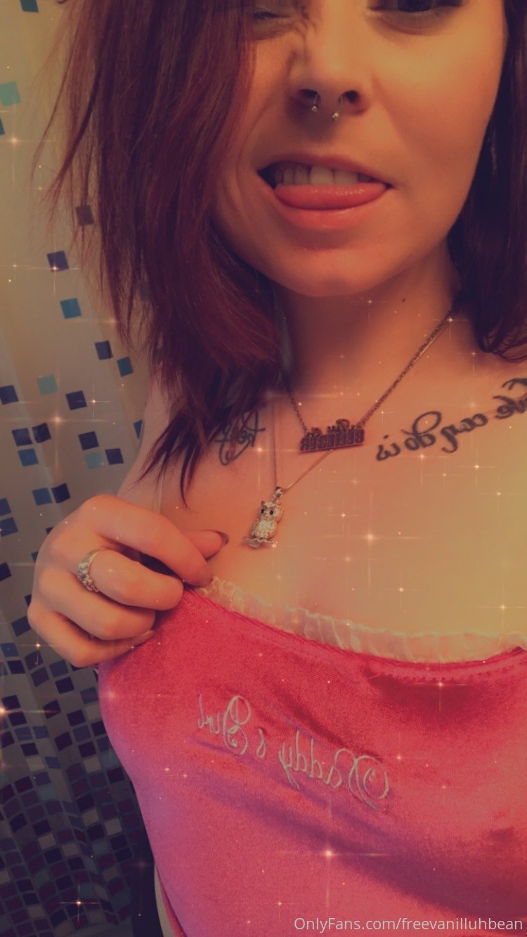 Leaked freevanilluhbean Nude Leaks Onlyfans Leaked freevanilluhbean Nude Leaks Onlyfans
