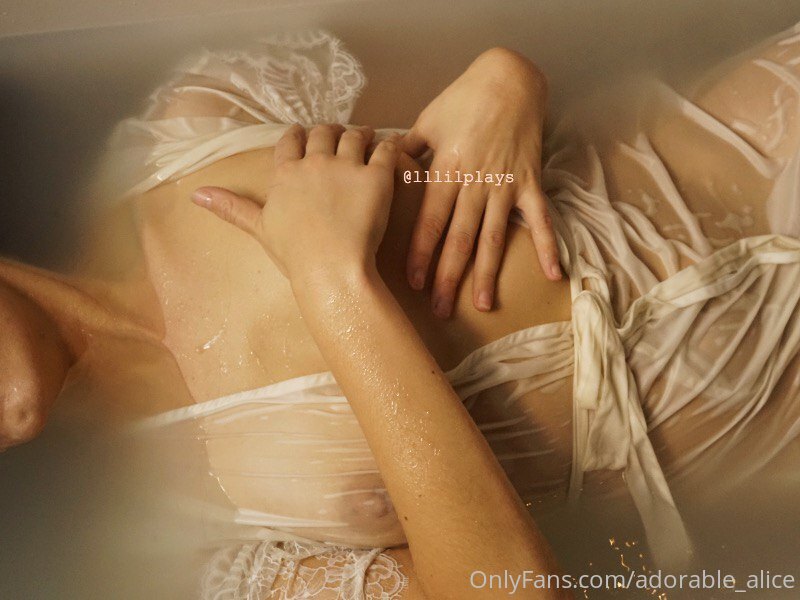 Leaked adorable_alice Nude Leaks Onlyfans Leaked adorable_alice Nude Leaks Onlyfans